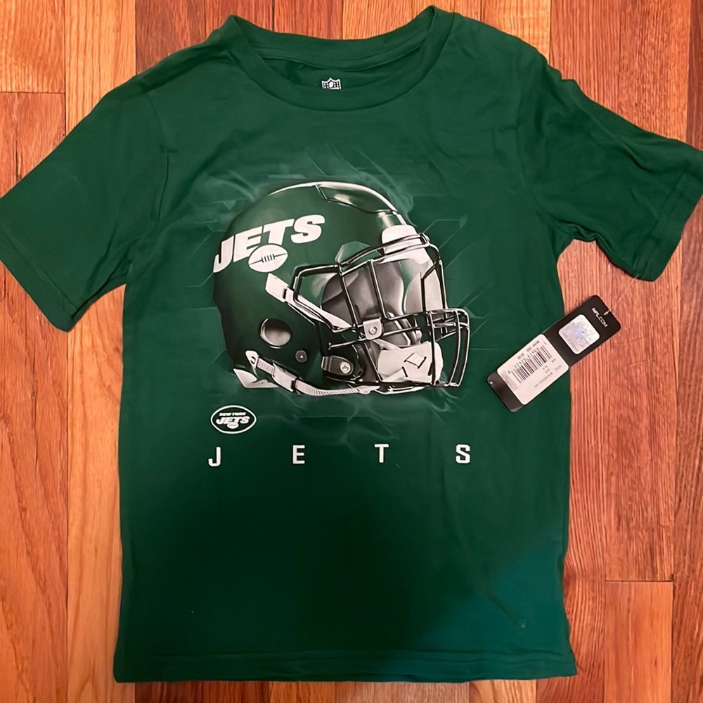 New boys size 8 NY Jets football tshirt